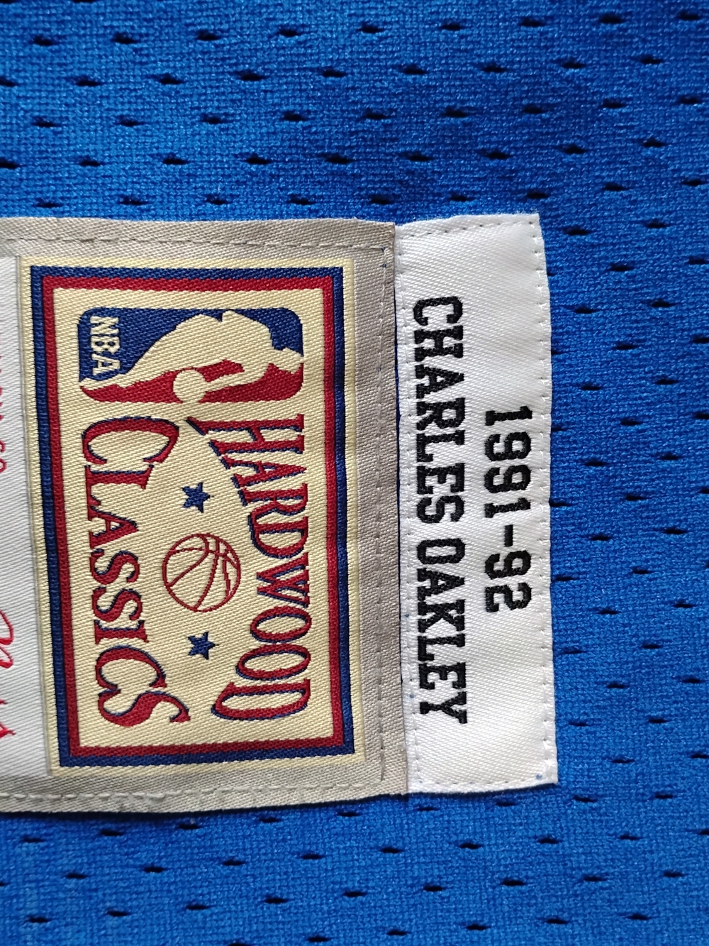 New York Blue Basketball Jersey with Red Number 34 - Picture 9 of 9